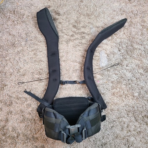 KUIU PRO Backpack Suspension L/XL Adjustable Shoulder Lumbar Waist Belt Gray